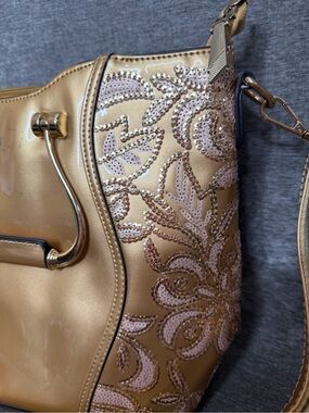 Gold Floral Sequin Shoulder Bag - Elegant Women's Handbag